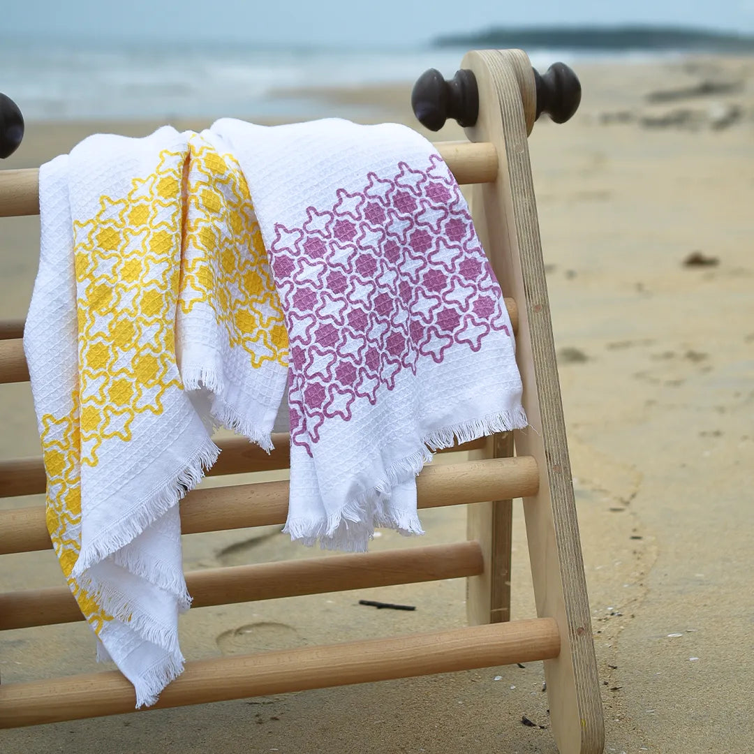 Cloud Soft Waffle Towel - Pink Grand Cast Print