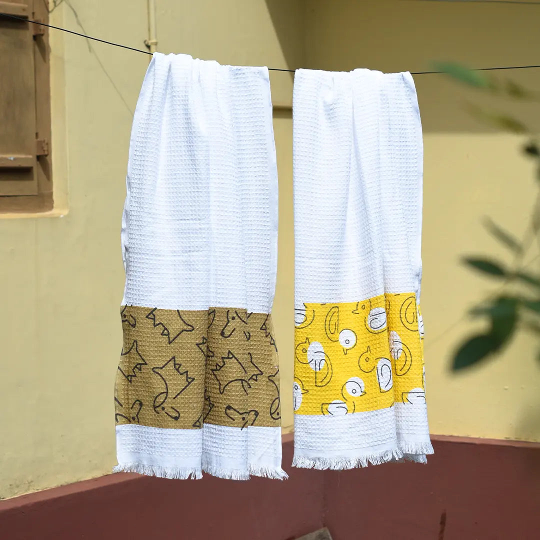 Cloud Soft Waffle Towel - Duck & Pup Print (Pack of 2)
