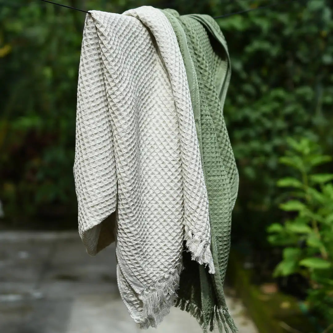 Feather-lite Waffle Bath Towel (Pack of 2) - Dune & Olive