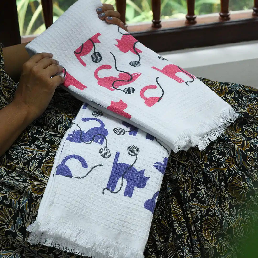 Cloud Soft Waffle Towel - Purrfect Print (Pink)