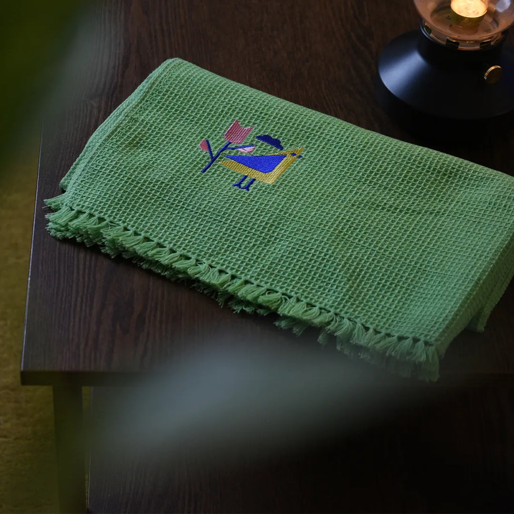 Neyth - Artisanal Cotton Bath Towel (Chirp)