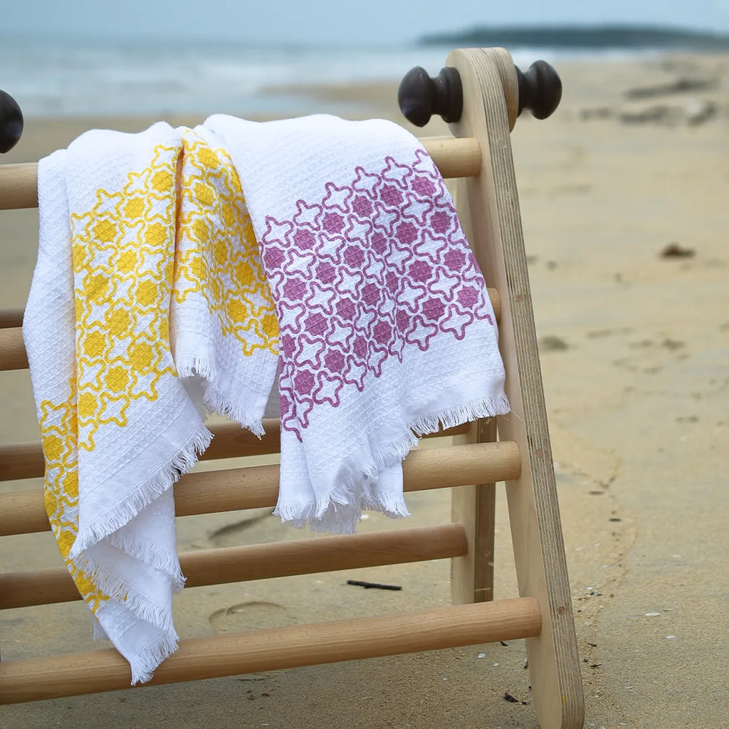 Cloud Waffle Bath Towel - Yellow & Pink Cast (Pack of 2)