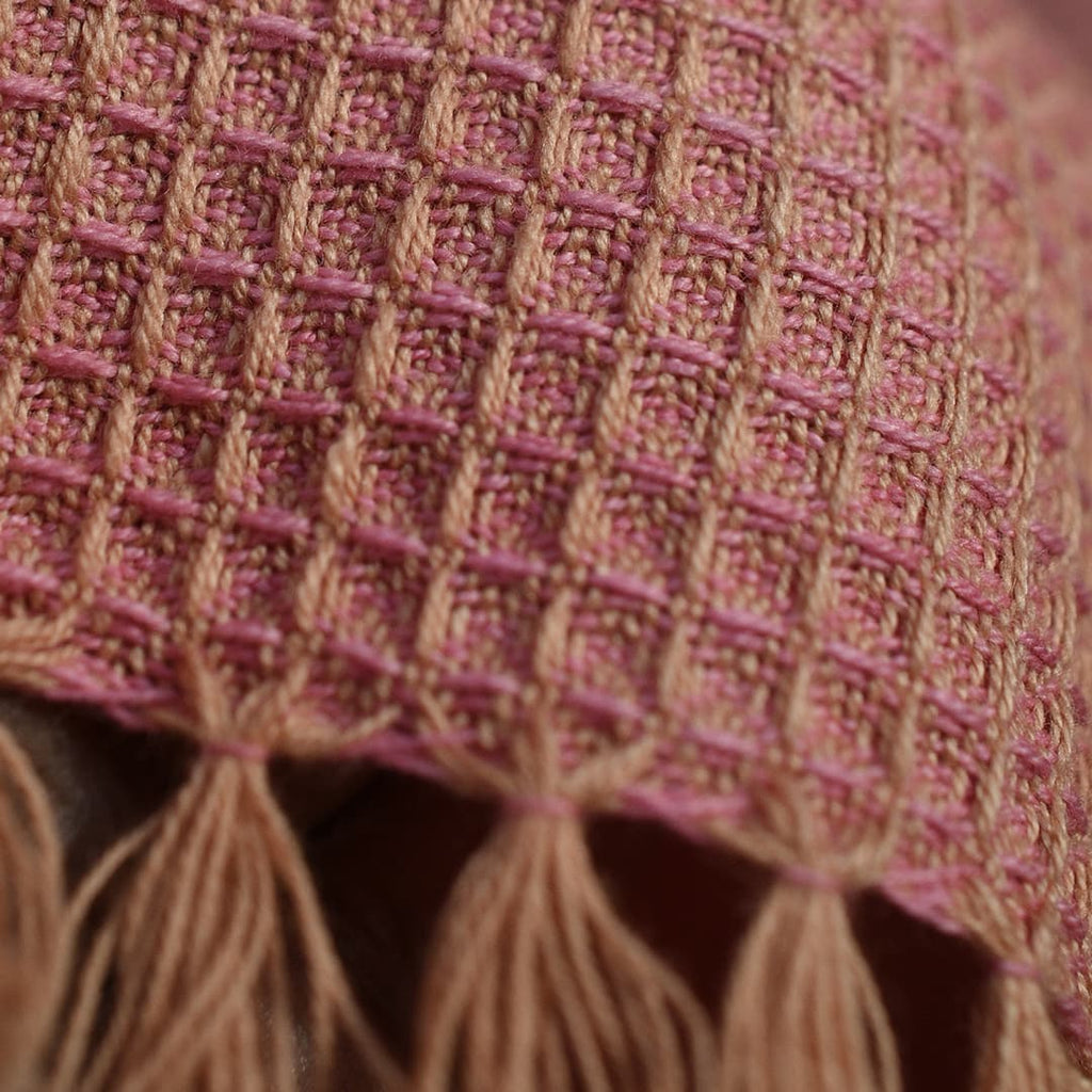 Neyth - Artisanal Cotton Bath Towel (Pink)