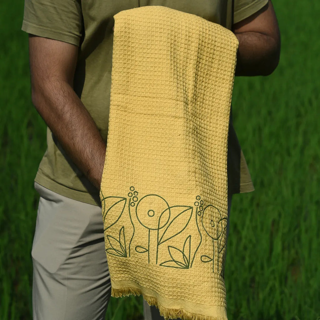 Cloud Waffle Bath Towel - Garden Embroidery