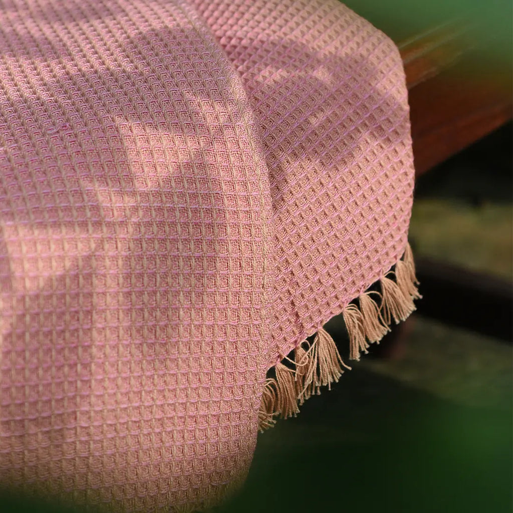 Neyth - Artisanal Cotton Bath Towel (Pink)