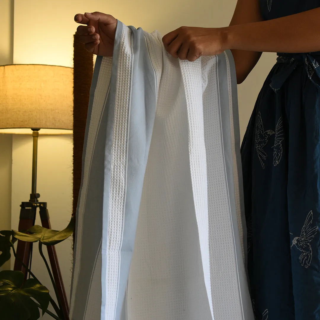 Dense Weave Waffle bath towel - White with grey side strip