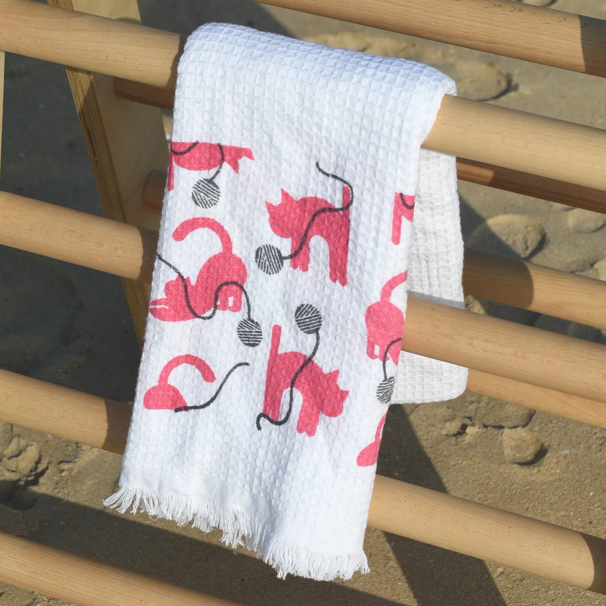 Cloud Waffle Bath Towel - Pink Purrfect